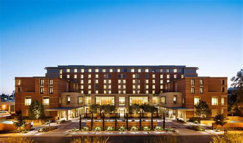 ucla hotels on campus